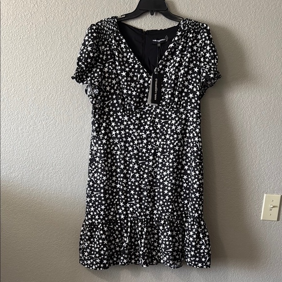 Karl Lagerfeld Dresses & Skirts - Karl Lagerfeld Black and White Star Print Dress, 1X